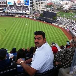 Meet your Posher, Basem